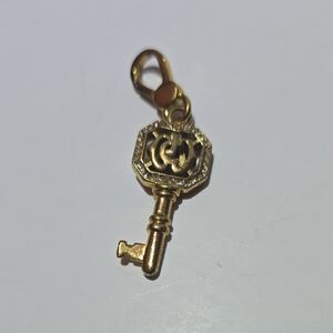 Juicy Couture Skeleton Key